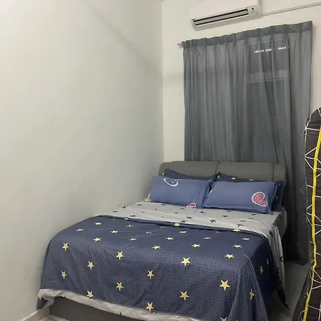 Nilai Bronizam Homestay Exterior photo